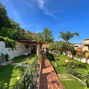 Vittoria Bed & Breakfast
